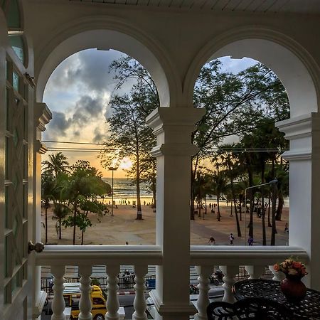 Patong Marina Hotel By Lofty Extérieur photo