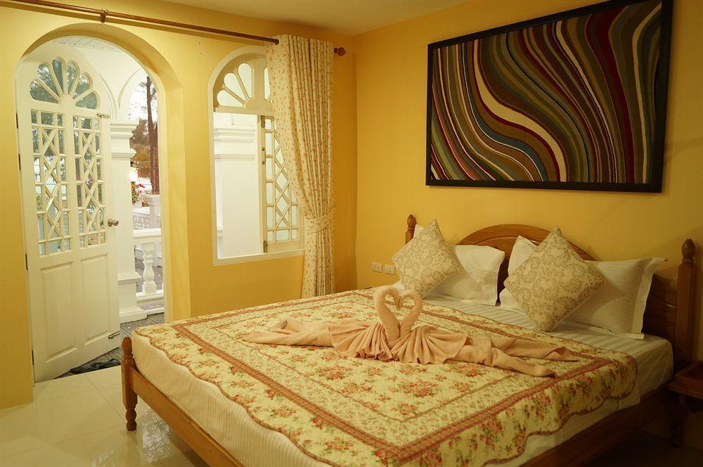 Patong Marina Hotel By Lofty Extérieur photo