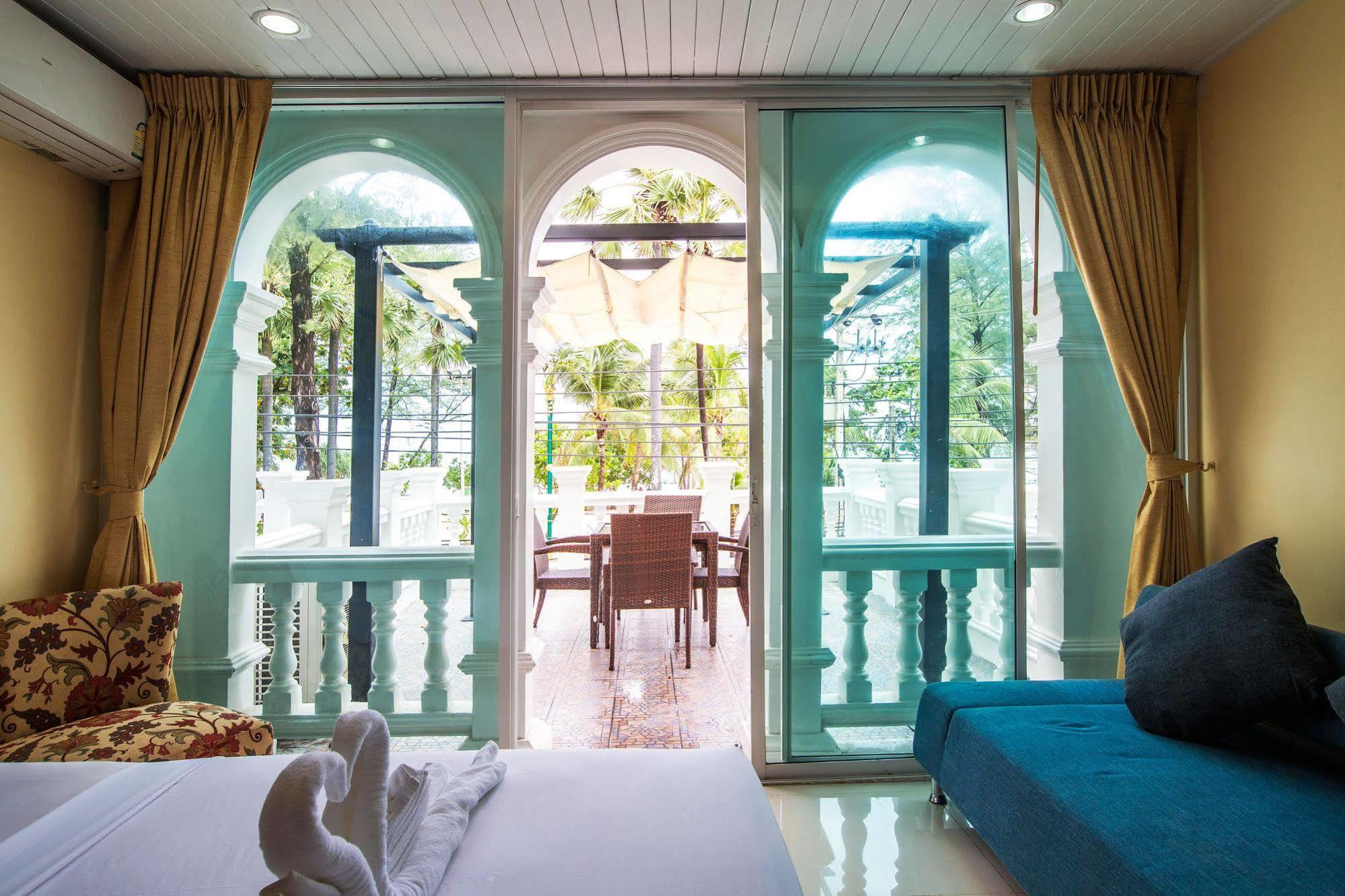 Patong Marina Hotel By Lofty Extérieur photo