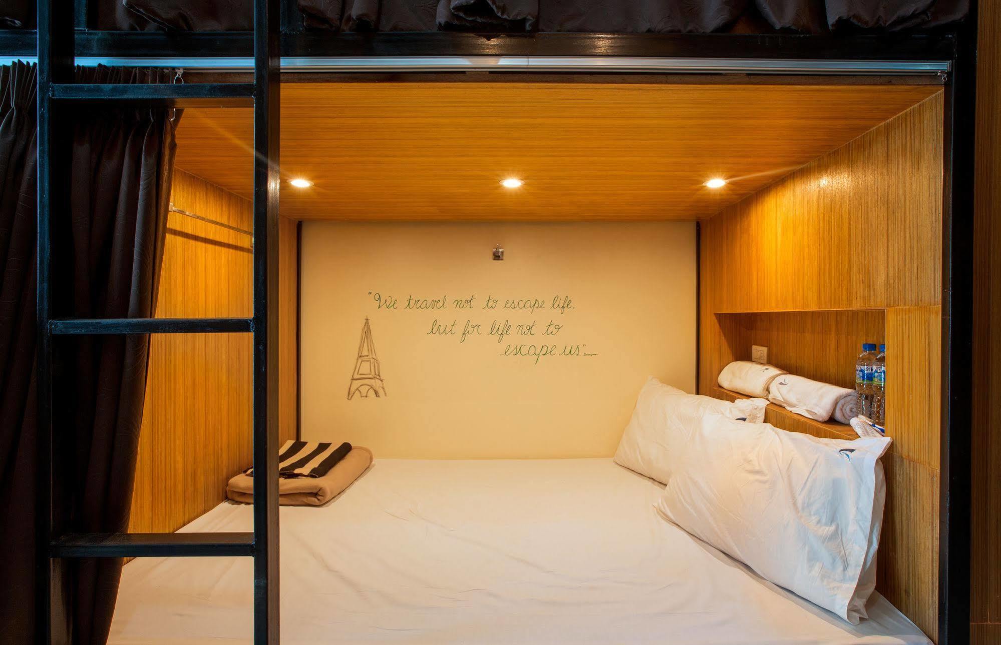 Patong Marina Hotel By Lofty Extérieur photo